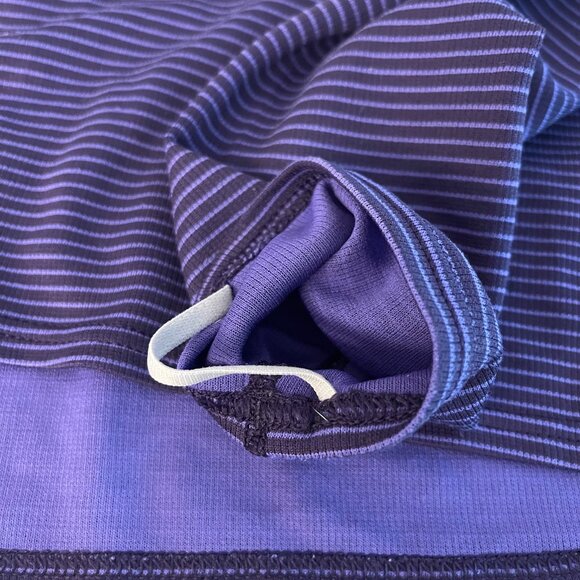 Patagonia W's Capilene® 3 Midweight 1/4 Zip-Neck, size large, purple stripe - Picture 6 of 6